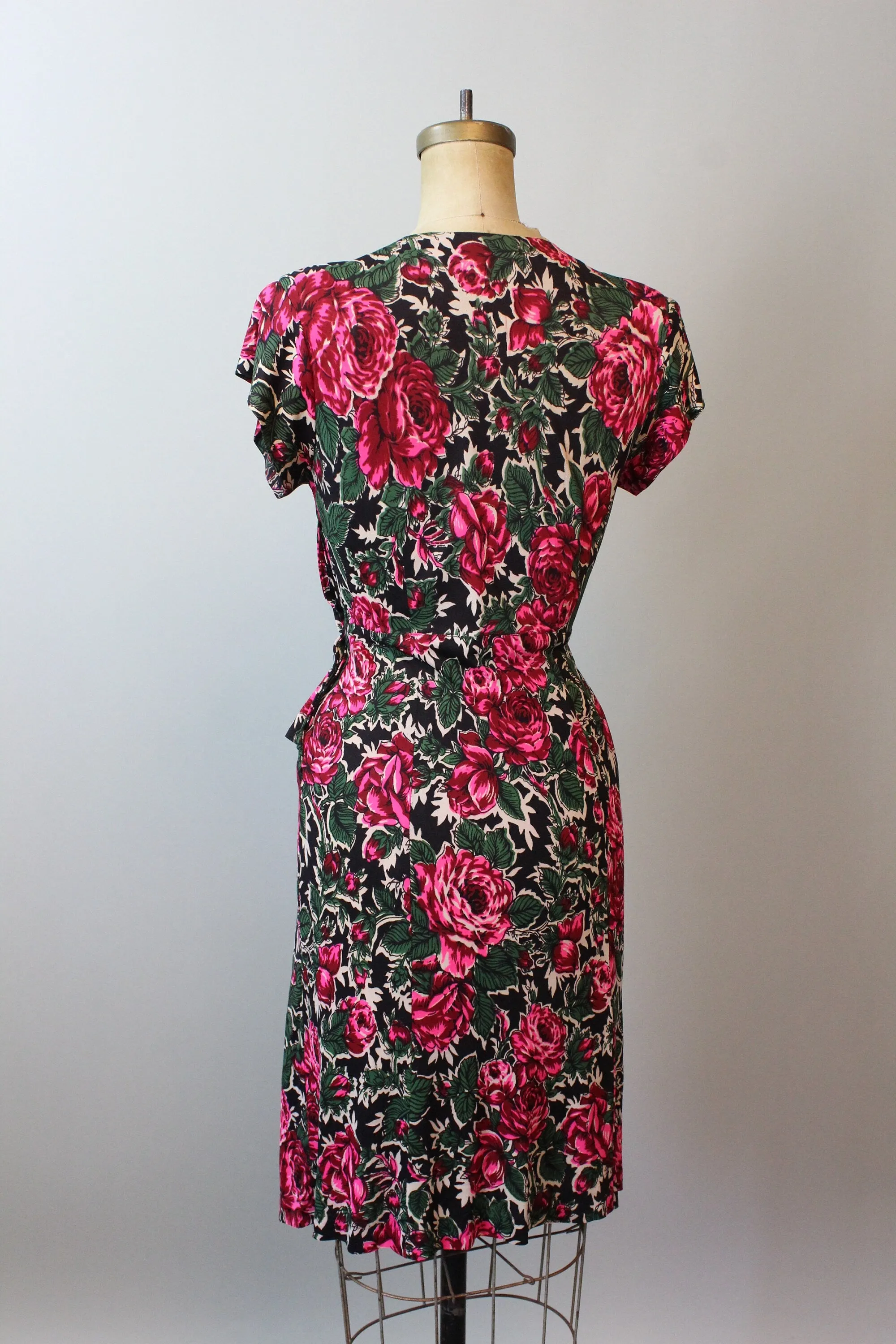 1930s ROSE PRINT rayon jersey dress xs | new spring