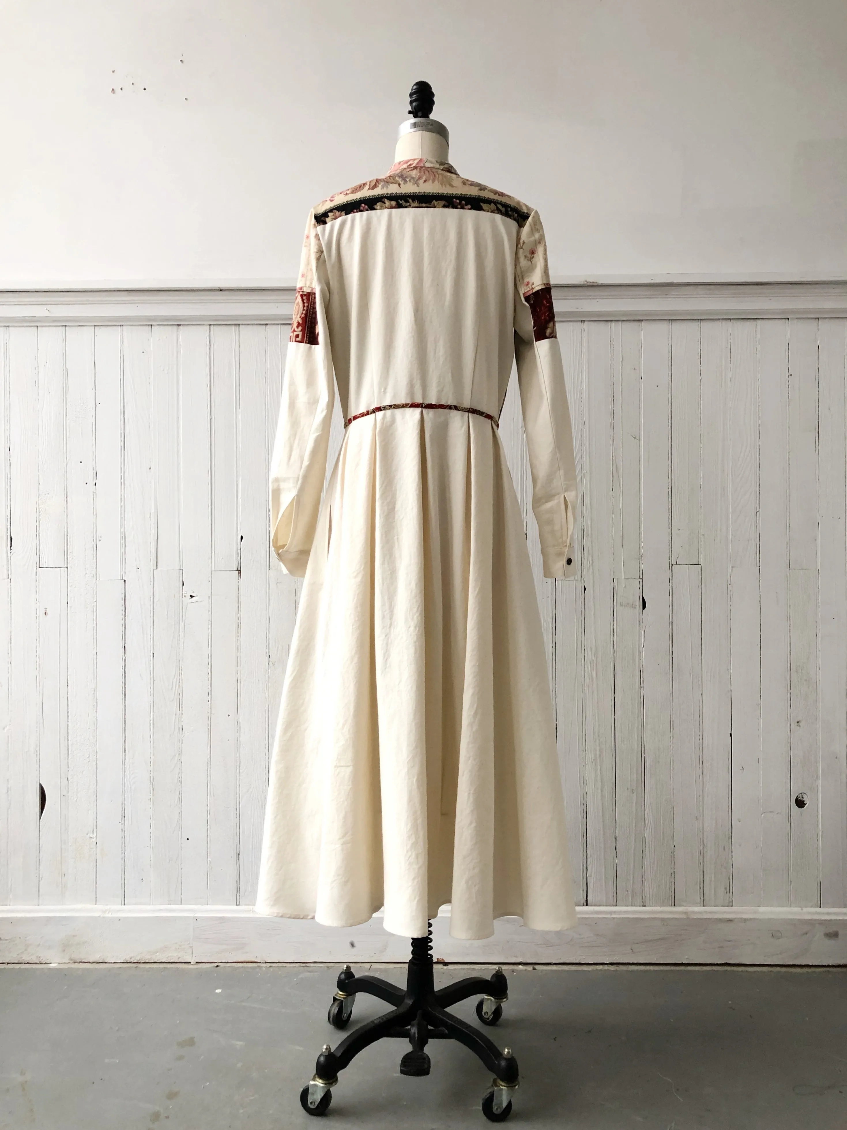 19th century patched French cotton floral and cotton shirt dress size 8