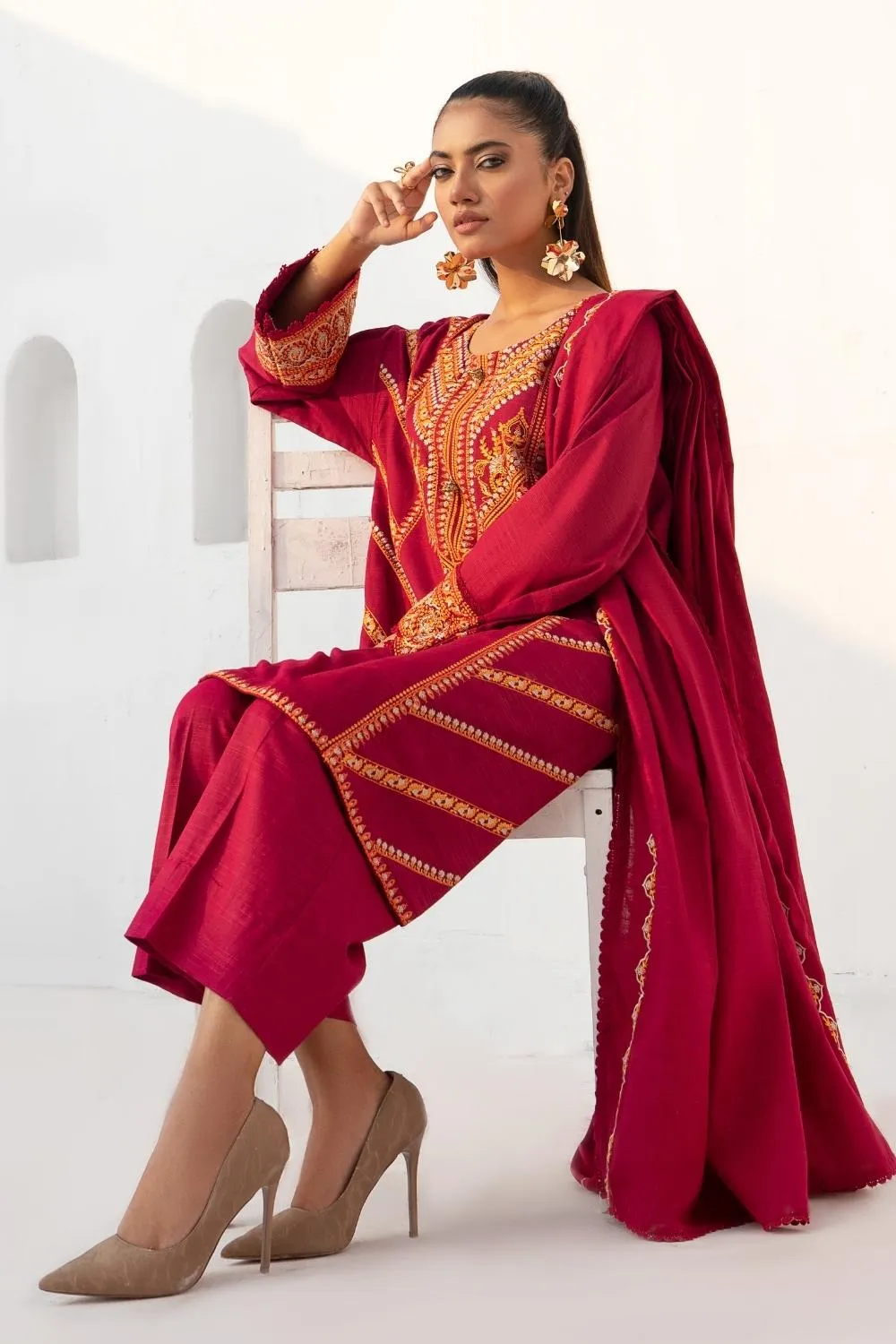 3PC Unstitched |Embroidered Khaddar Suit
