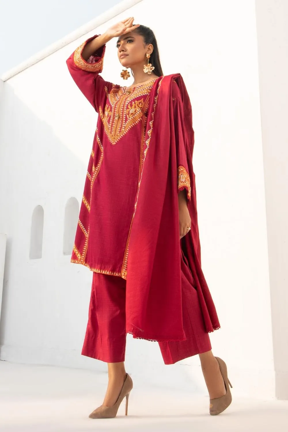 3PC Unstitched |Embroidered Khaddar Suit