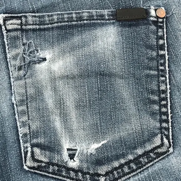 7 FOR ALL MANKIND DISTRESSED STRAIGHT LEG SIZE 30