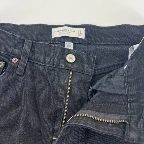 Abercrombie &amp; Fitch Curve Love Ultra High Rise 90s Straight Jean Size 30/10S NWT