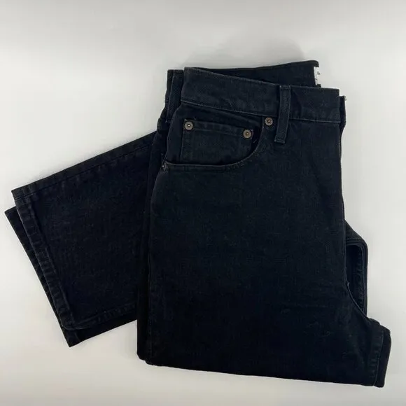 Abercrombie &amp; Fitch Curve Love Ultra High Rise 90s Straight Jean Size 30/10S NWT