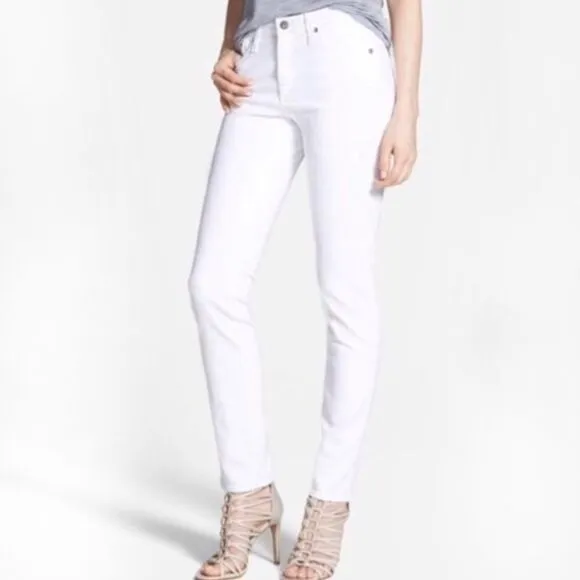 AG Prima Ankle /Cigarette Ankle White Skinny Jeans! Retail $225.