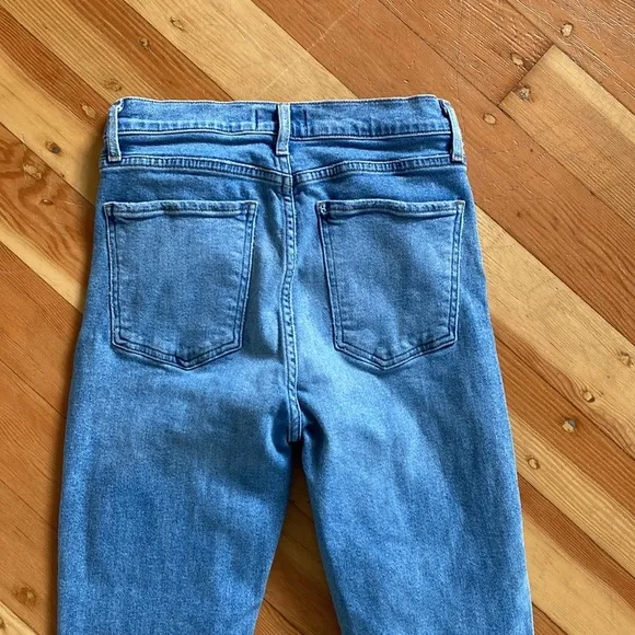 Agolde Nico High Rise Light Wash Jeans 26