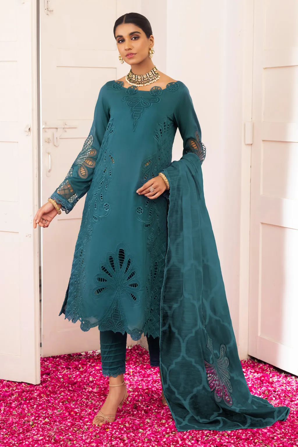 AL-12 Alzena | Iznik Aashiyan Embroidered unstitched Festive Lawn Collection23