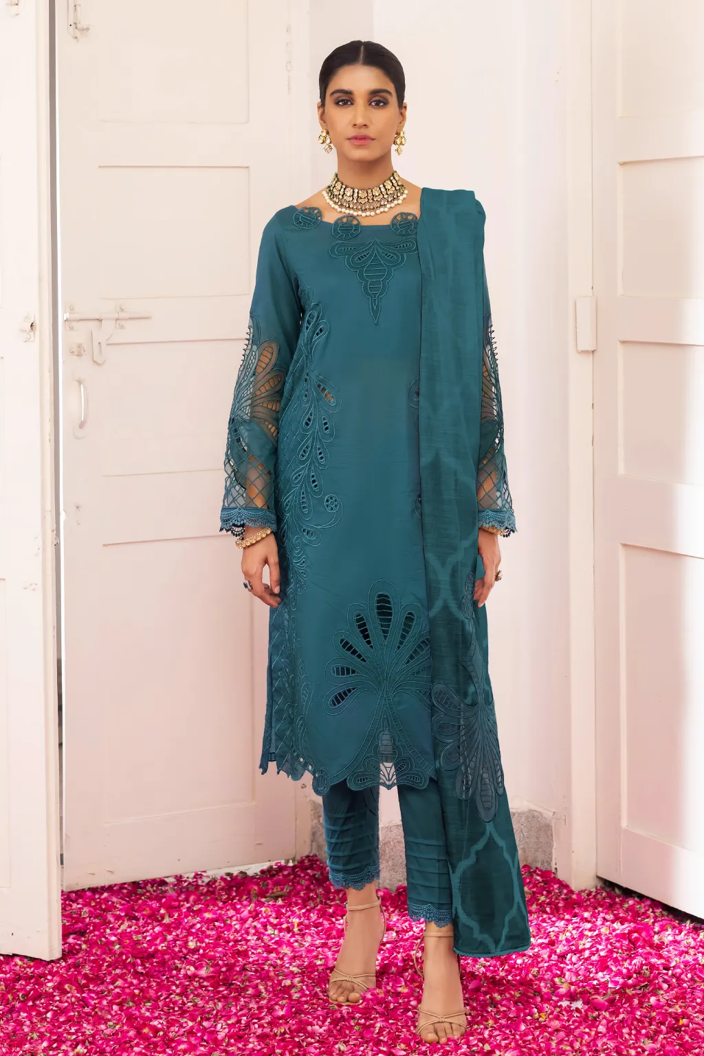 AL-12 Alzena | Iznik Aashiyan Embroidered unstitched Festive Lawn Collection23