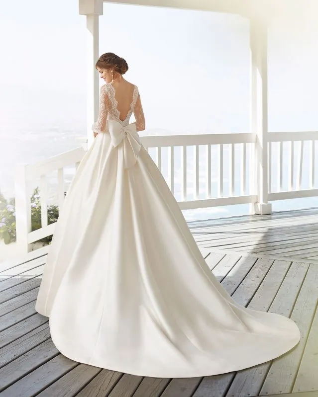Anneprom Simple Applique A Line V Neck Satin Rosette Lace Wedding Dress APW0125