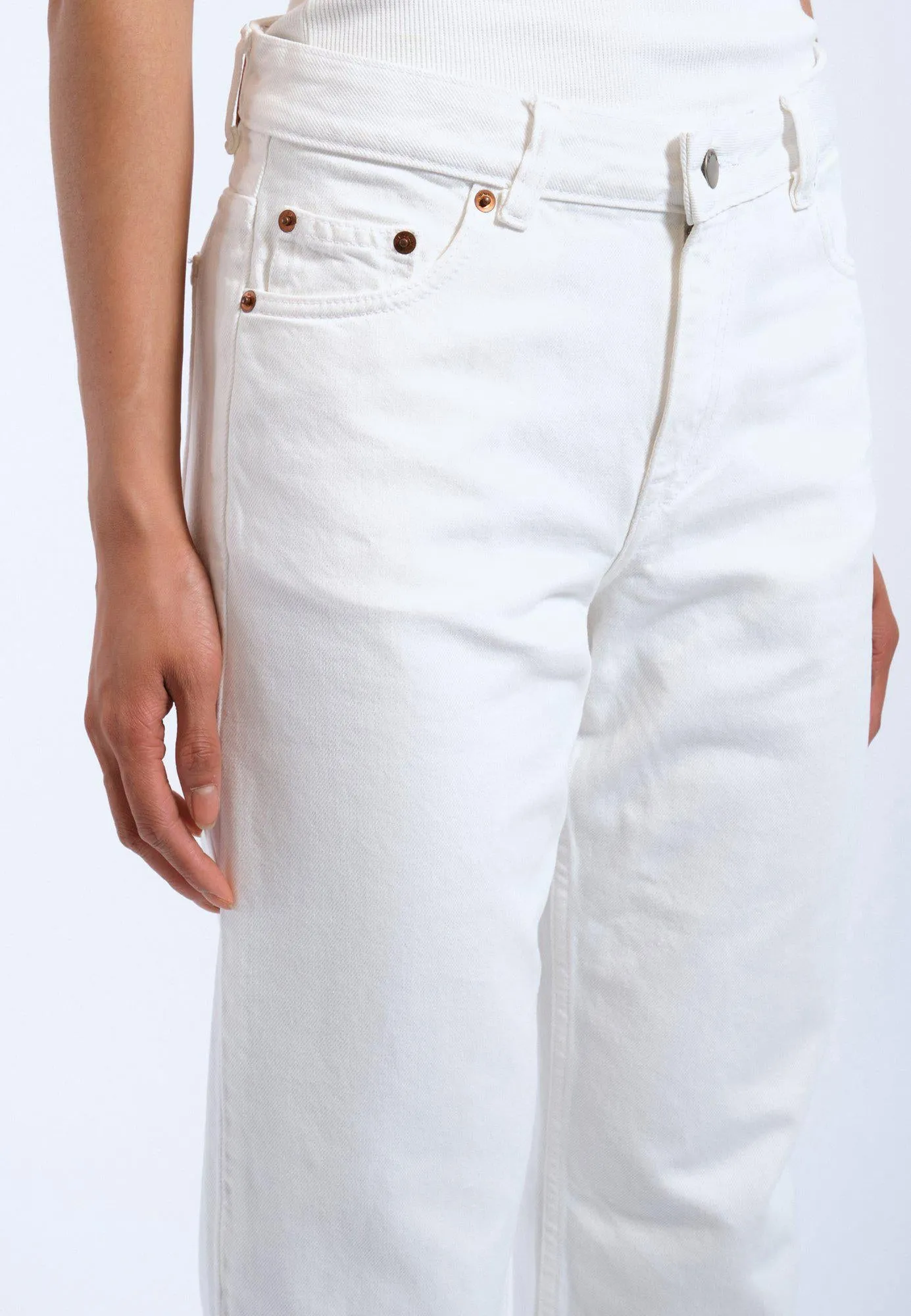 Arch - White
