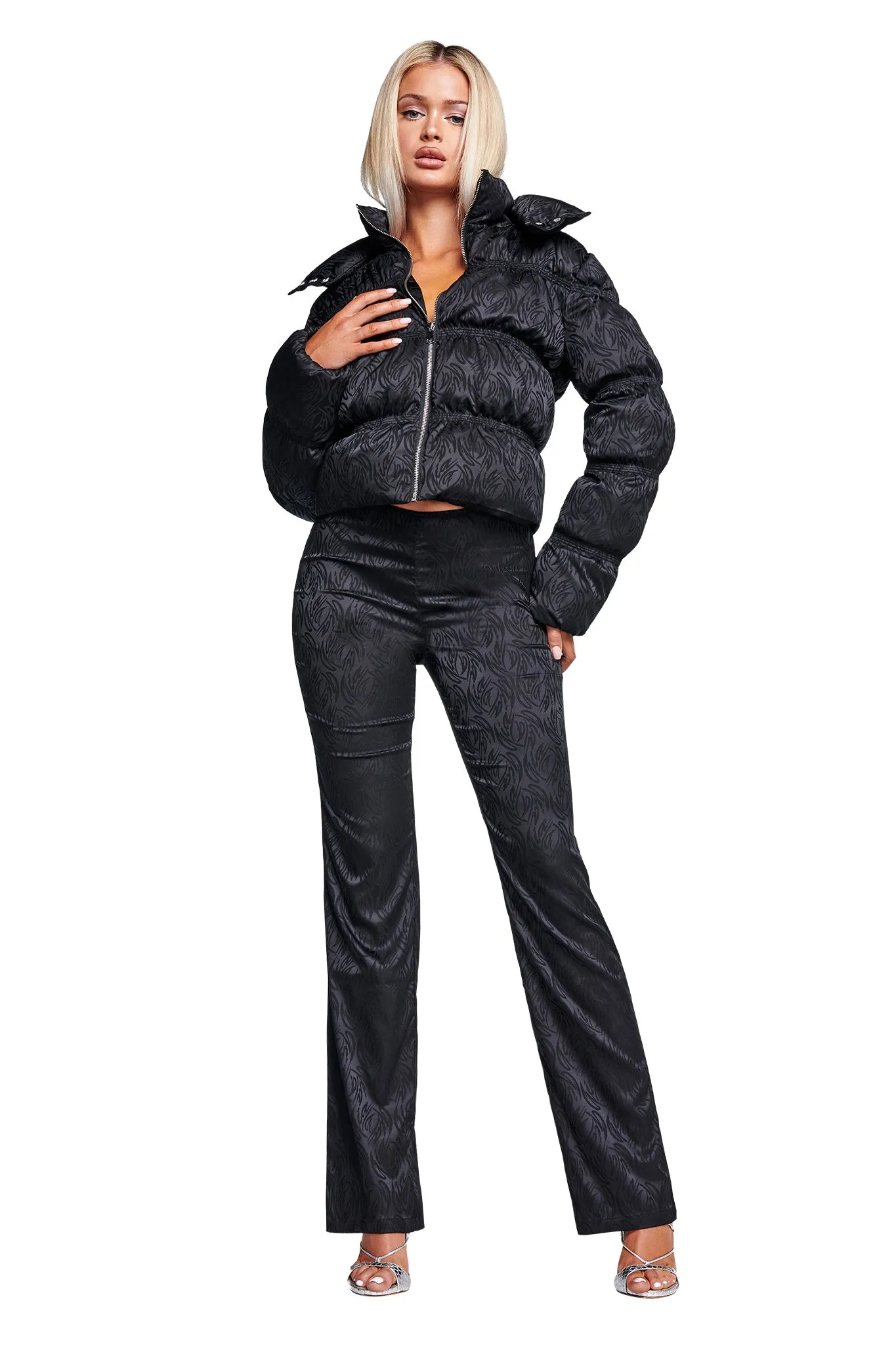ASPEN PUFFER - BLACK : MONOGRAM