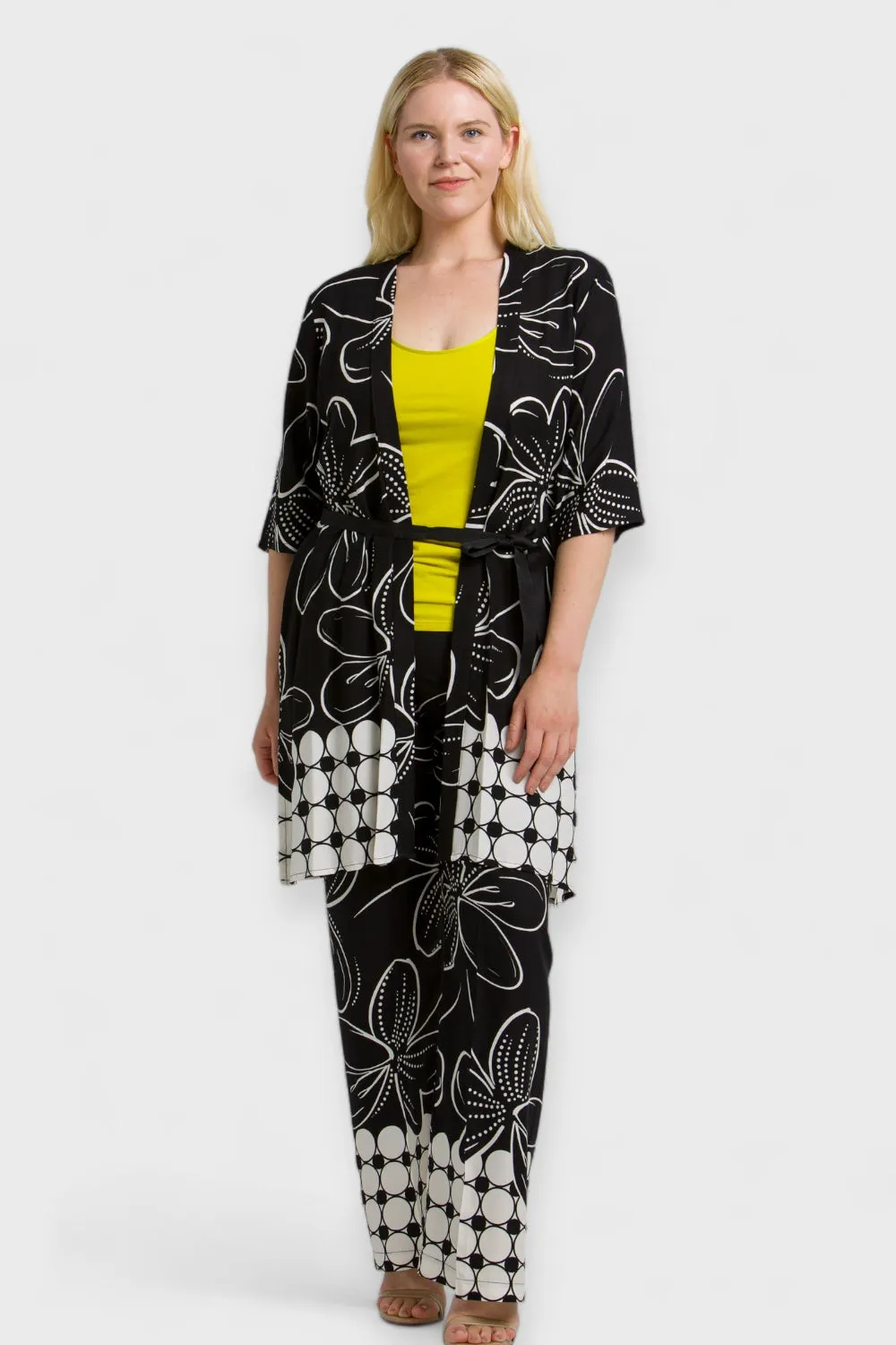 Ava Black & White Floral Duster