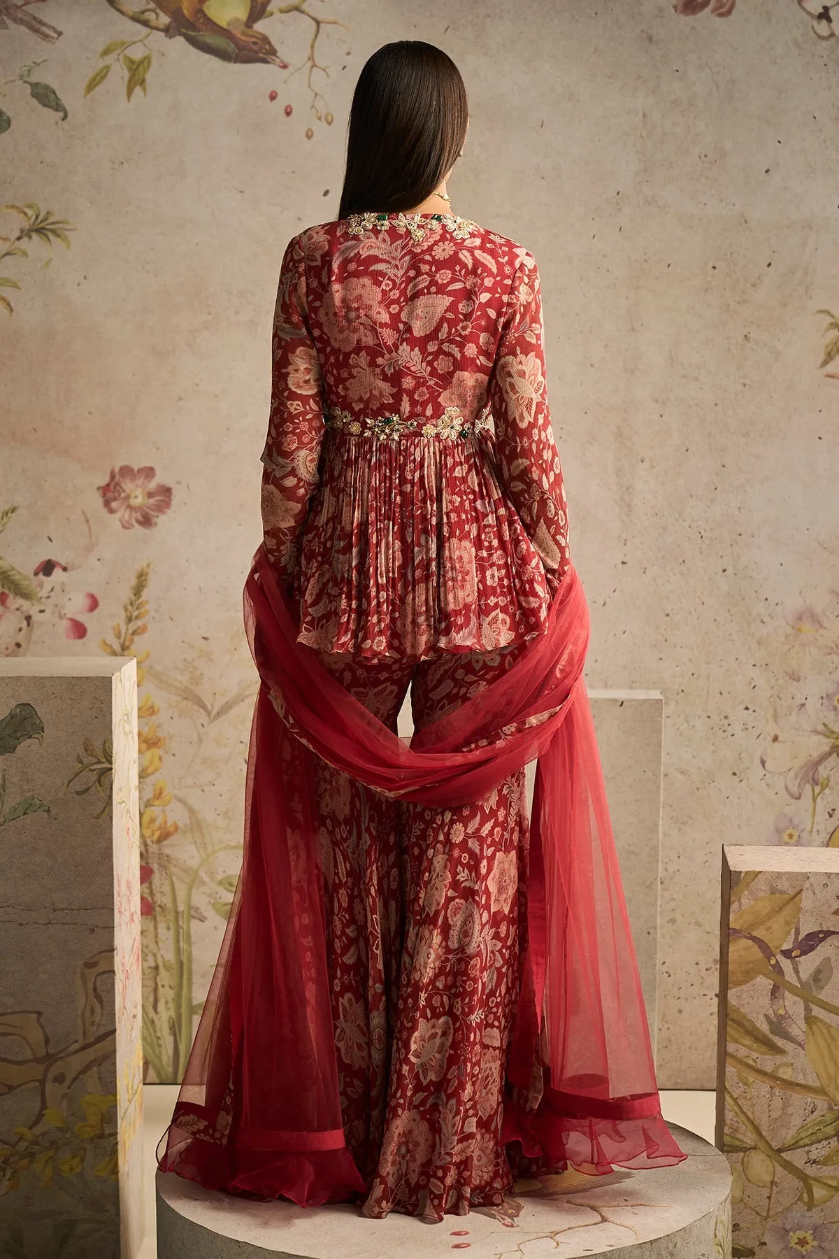 AWESPIRING PEPLUM GHARARA SET