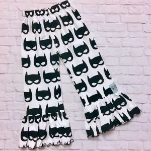 Bat Mask Knit Ruffle Pants