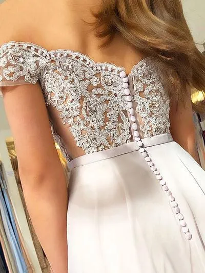 Beautiful Light Champagne Prom Dresses Lace Appliques Off The Shoulder Long Homecoming Dress