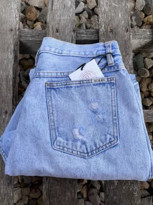 Bill Blass High Waisted Jeans 32"