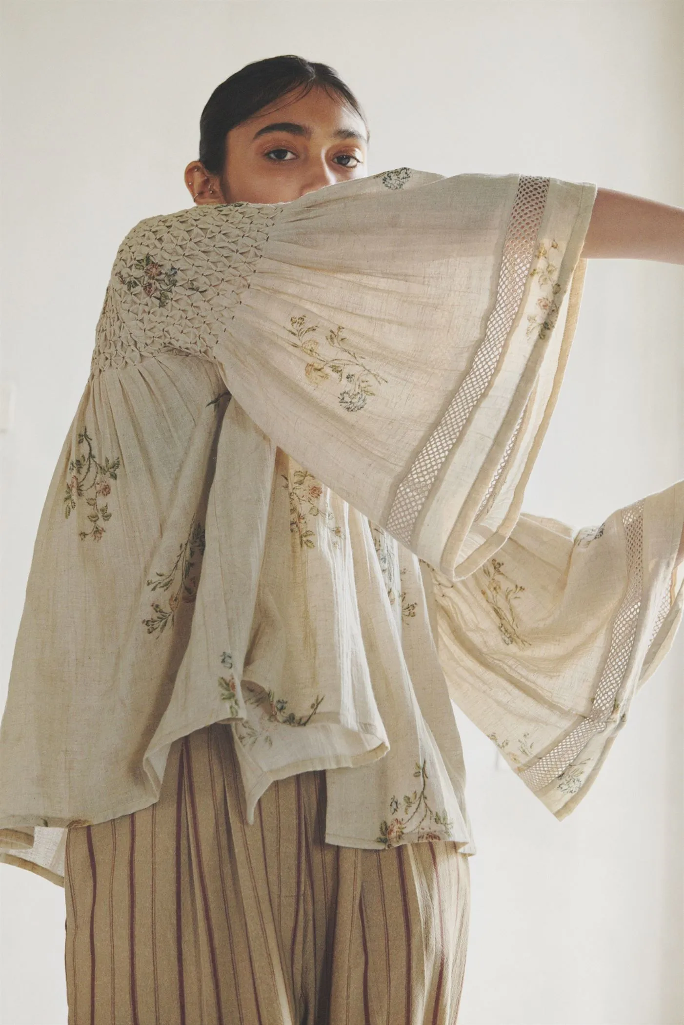 CORD   I   Hiraeth  Louie Top Ivory-Dahlia Print