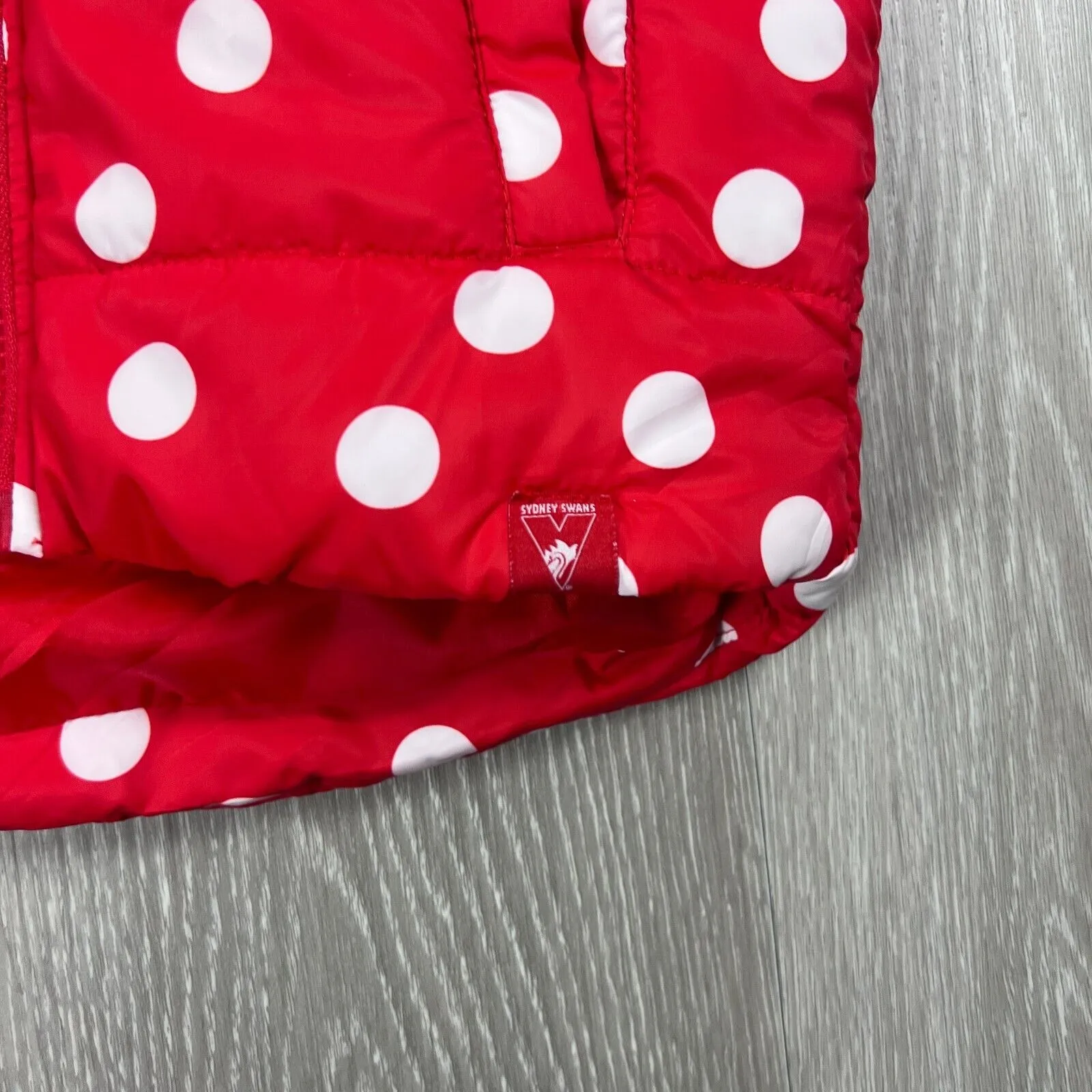 Cotton On Kids AFL Sydney Swans Hooded Puffer Vest Size 3-4 Years