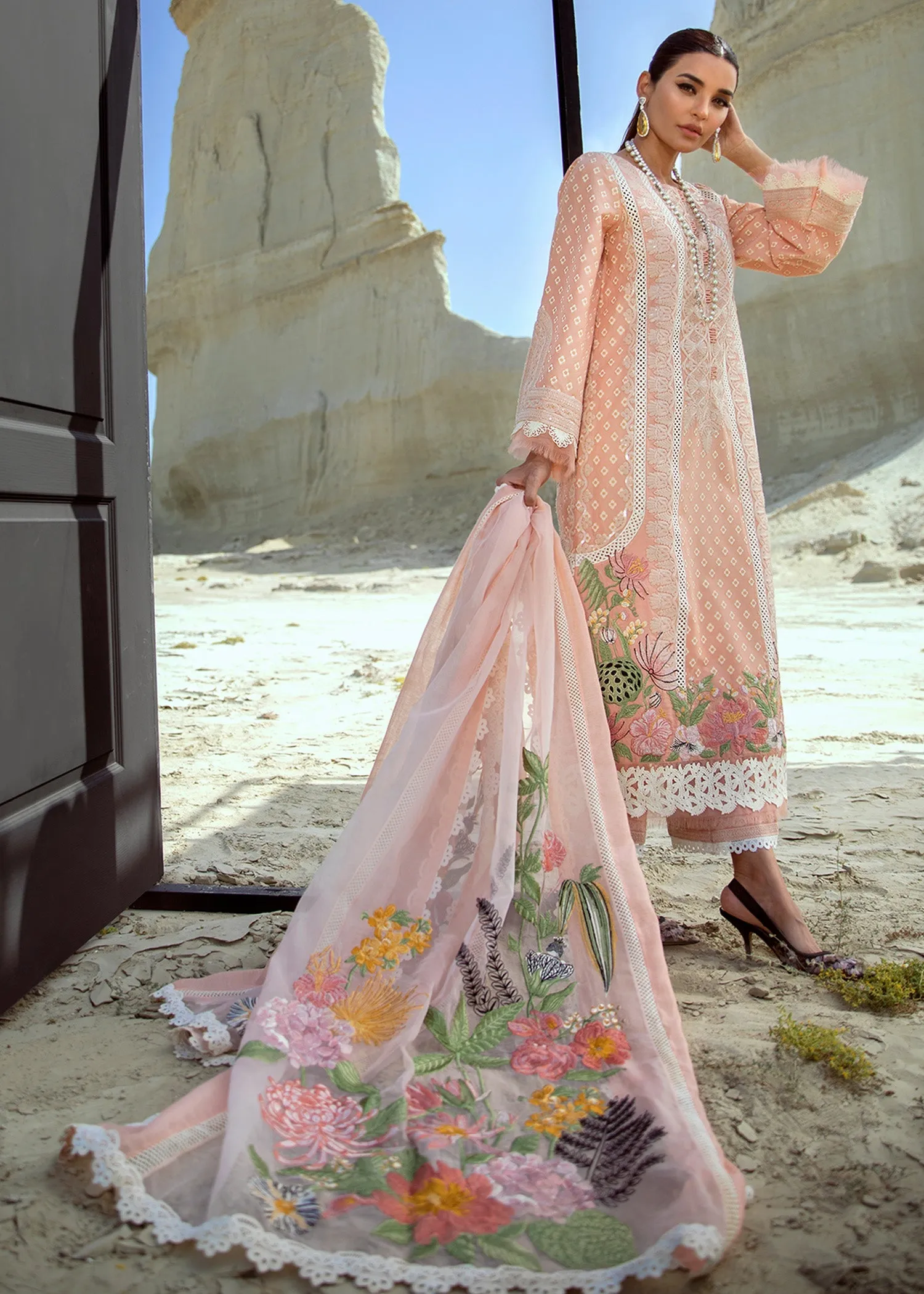 CRIMSON BY SAIRA SHAKIRA | Jewel by the Beach-Summer Blooms - 6B - Blush