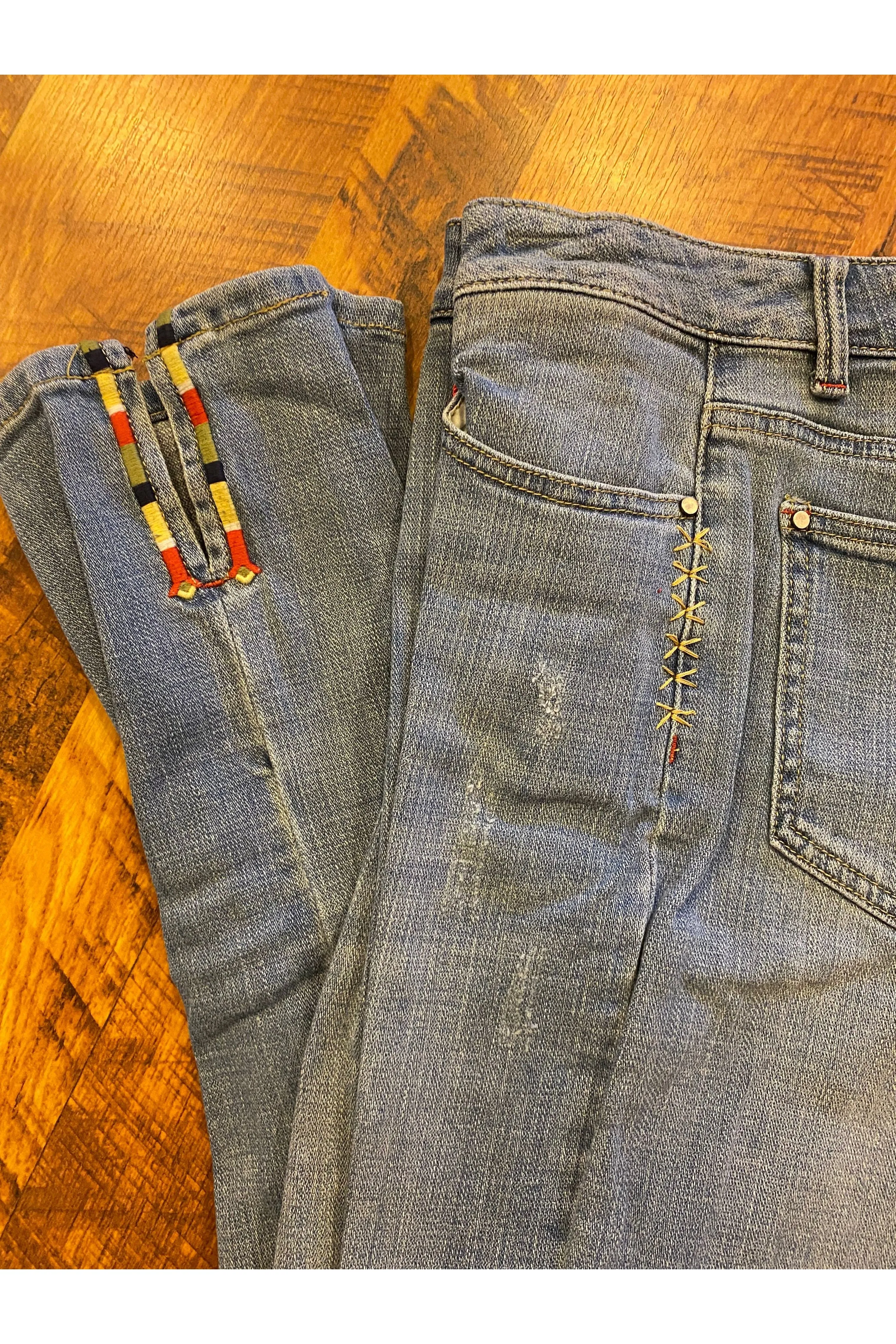 Crop Straight Leg Jean With Side Slit Embroidery