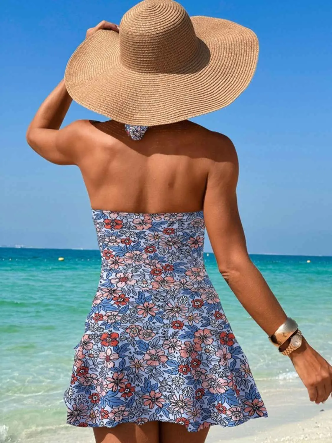 Cutout Halter Neck Swimwear - Printed One-Piece Design