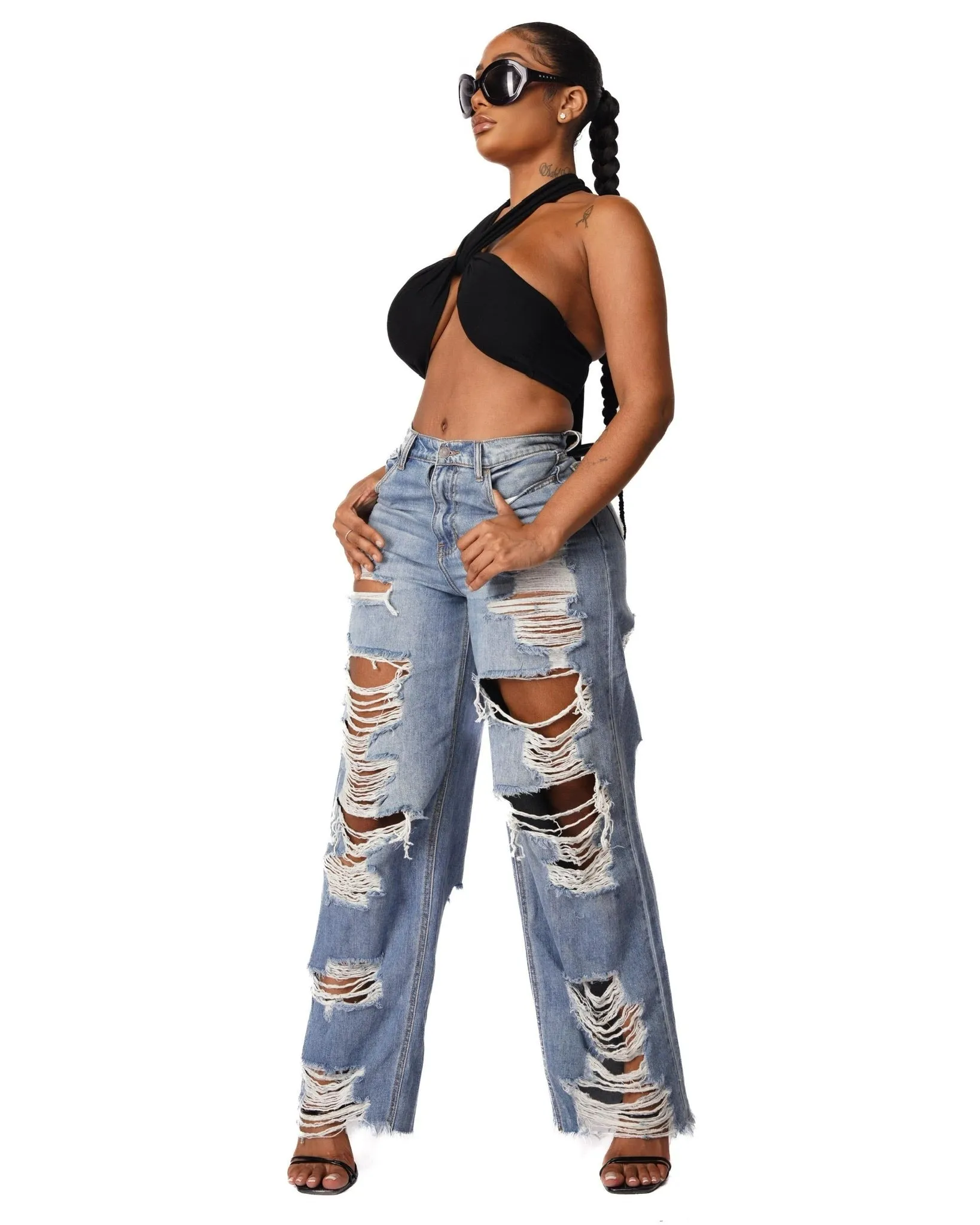 CUTTIN’ UP BOYFRIEND JEANS
