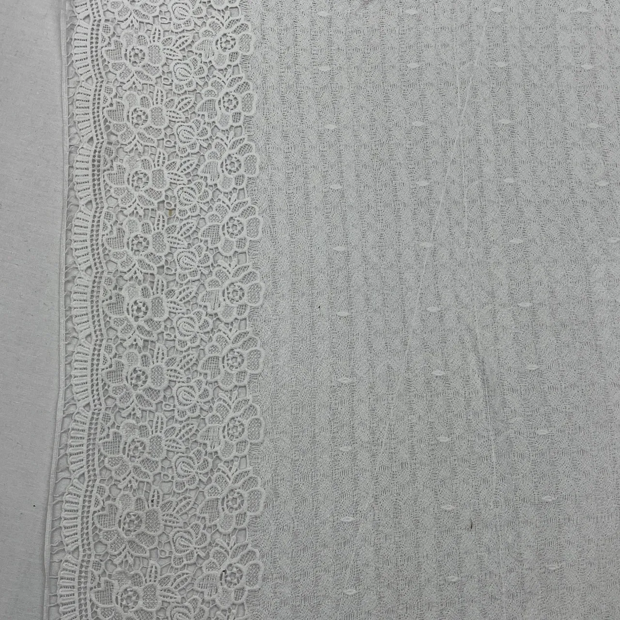 Daisy Floral Embroidery French Venice Lace Fabric, White