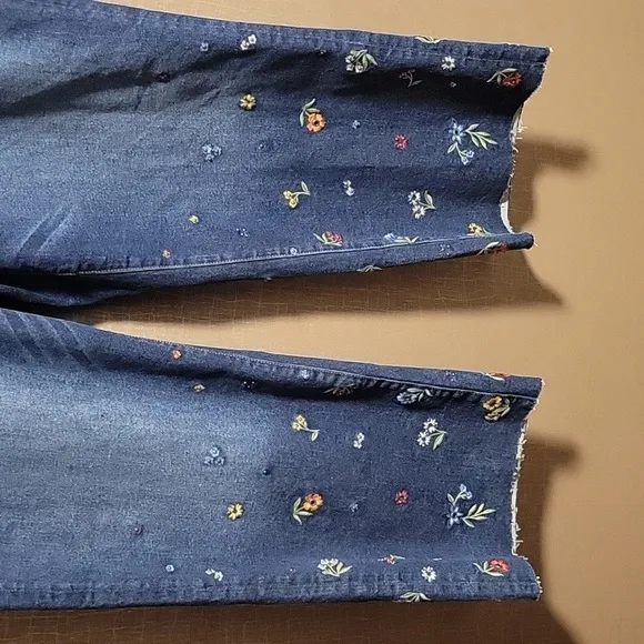 Driftwood Charlee Crop Jeans
