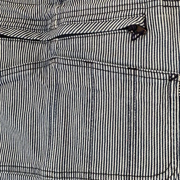 Duluth, XL, railroad pinstriped  gardening short overalls