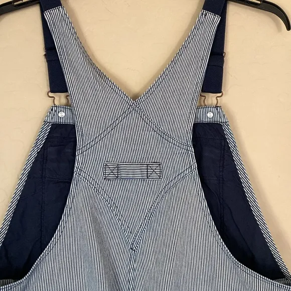 Duluth, XL, railroad pinstriped  gardening short overalls