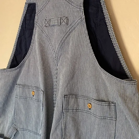 Duluth, XL, railroad pinstriped  gardening short overalls