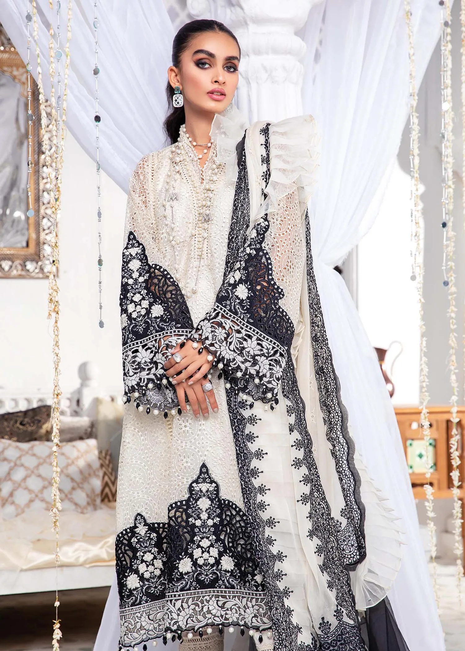 EL-22-05-Off White and Black | Maria.B. Lawn Eid Collection 2022 | Unstitched Embroidered Lawn Suit