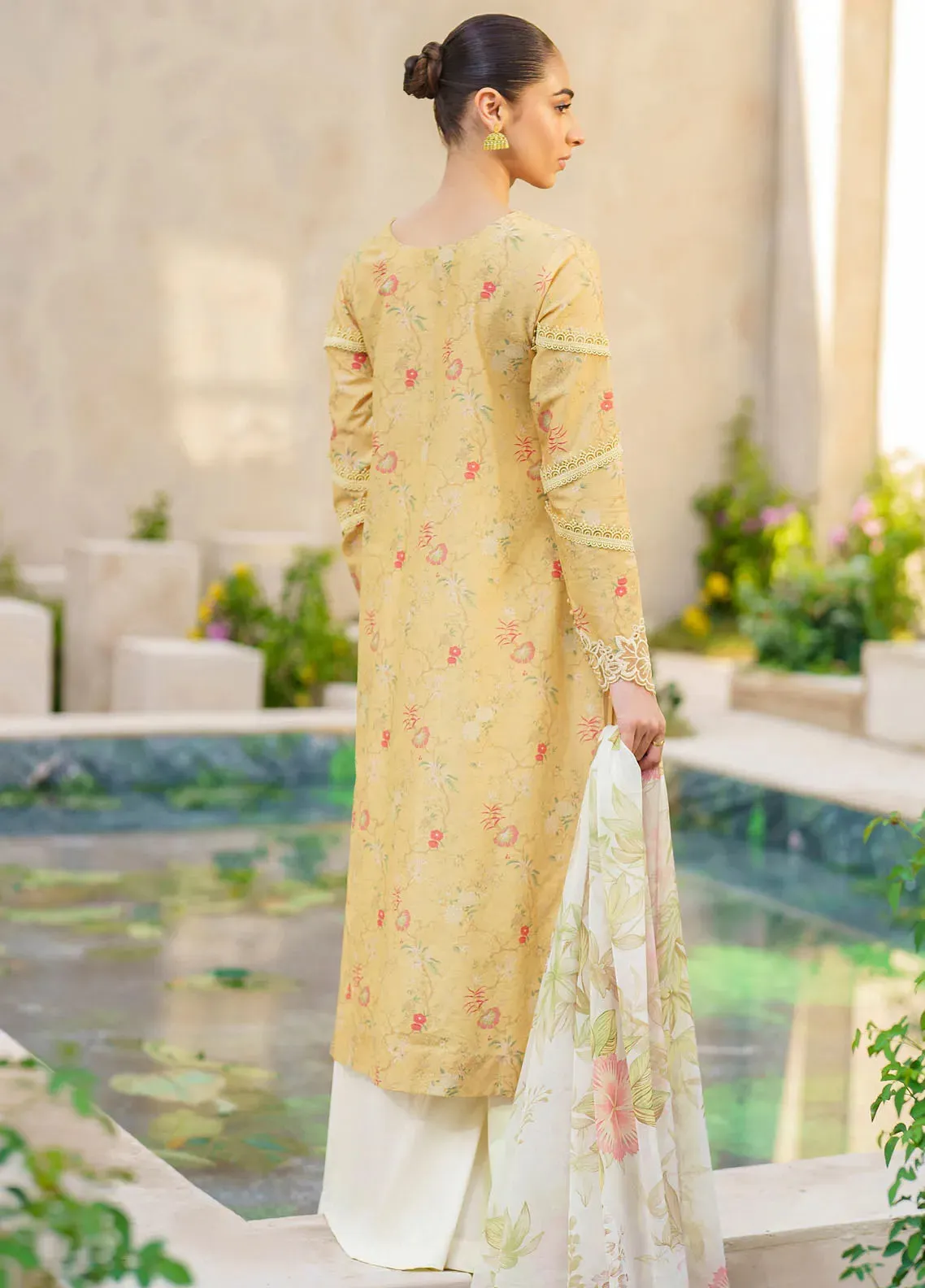Embroidered Lawn Suit Unstitched 3 Piece IZ24F SFL-09 Luminary - Festive Collection