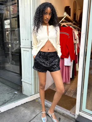 Everette Shorts in Black