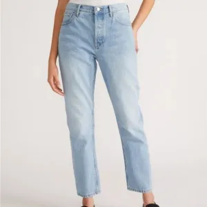 Everlane high waisted light wash jeans 28
