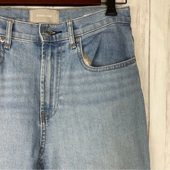 Everlane high waisted light wash jeans 28