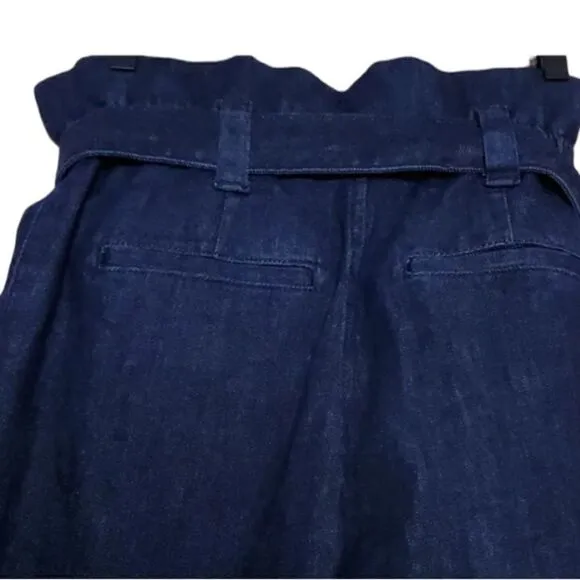 Express Cropped Wide Leg Super High Rise Jeans  Size 6 NWT