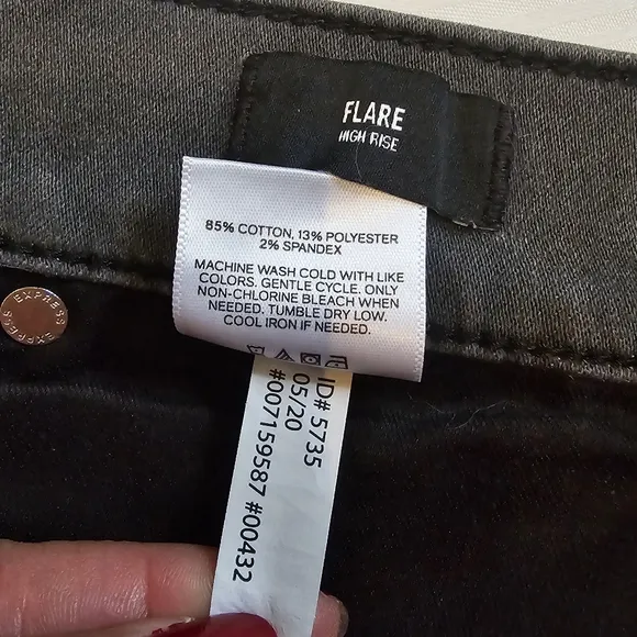 EXPRESS High Waisted LUXE Comfort Gray Flair Jeans Size 6R
