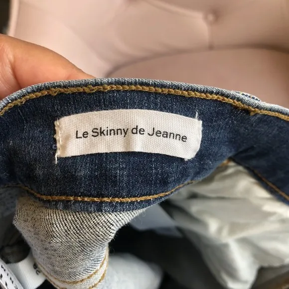 FRAME Jeans Le Skinny De Jeanne Distressed Jeans In Jolie Raw Hem Size 28 NWT’s