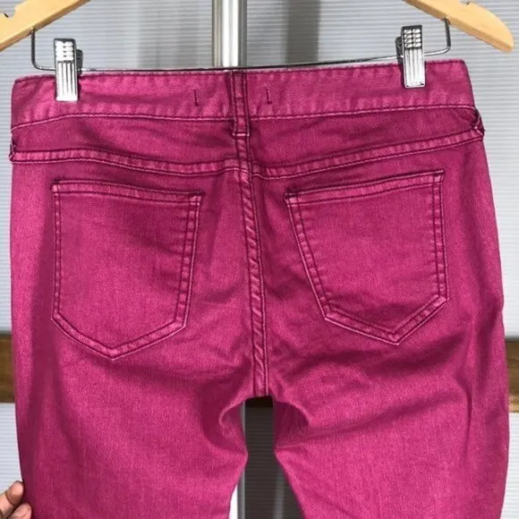 Free PEOPLE Raspberry (Pink / Purple) Ankle Zip Skinny Jeans Sz 26