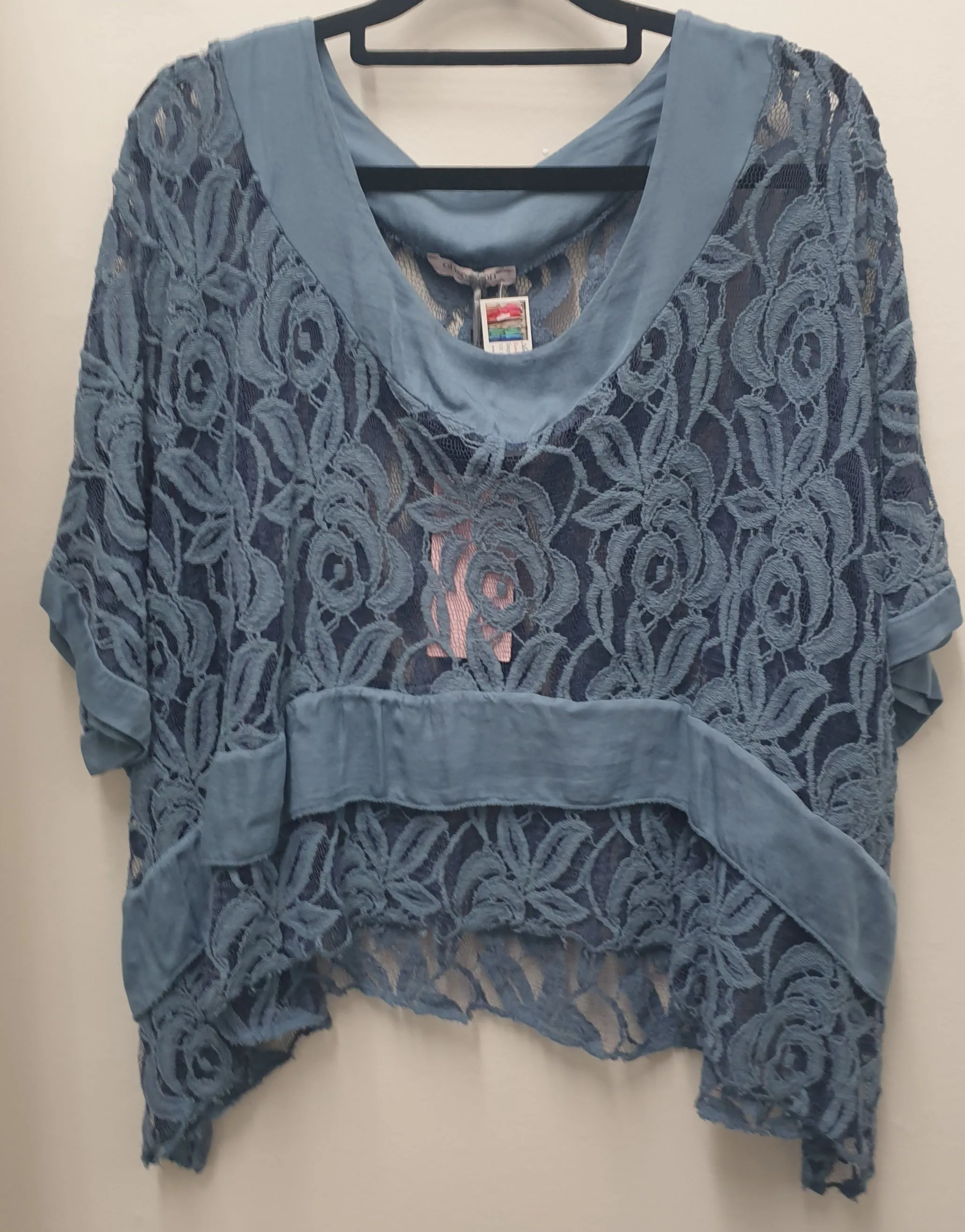 GIA- cropped Lace Overlay