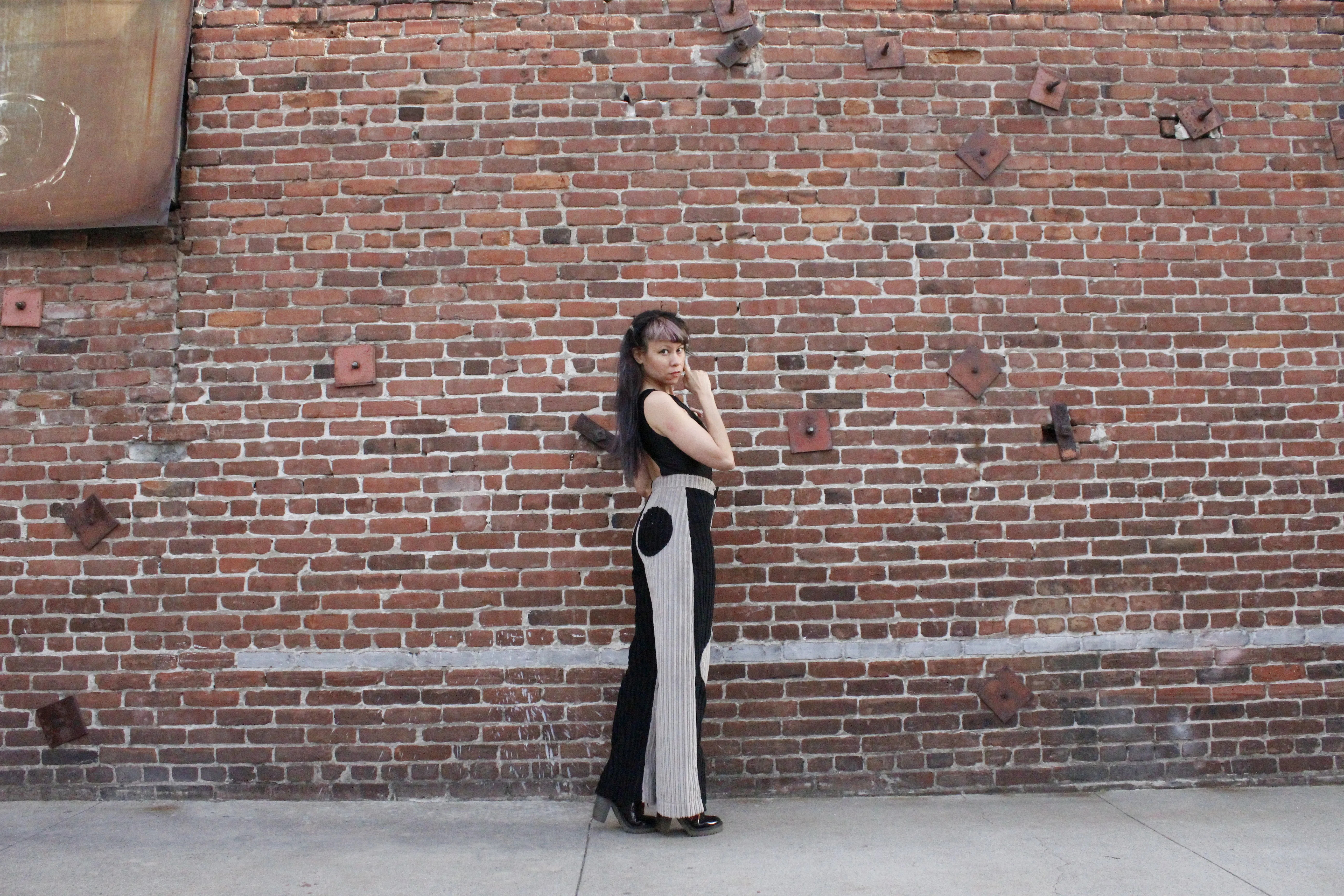 Holis Corduroy Trousers in Eclipse
