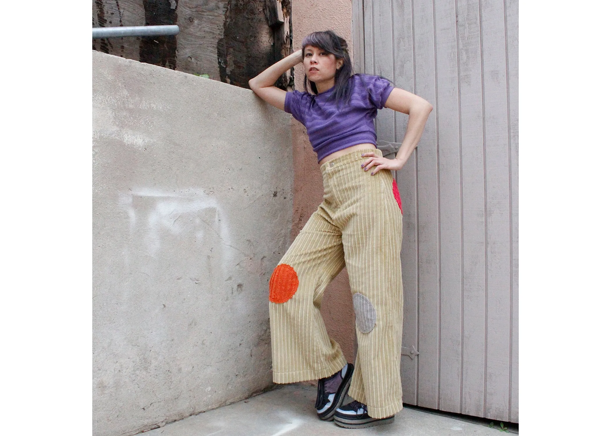 Holis Corduroy Trousers in Wonder Wheat