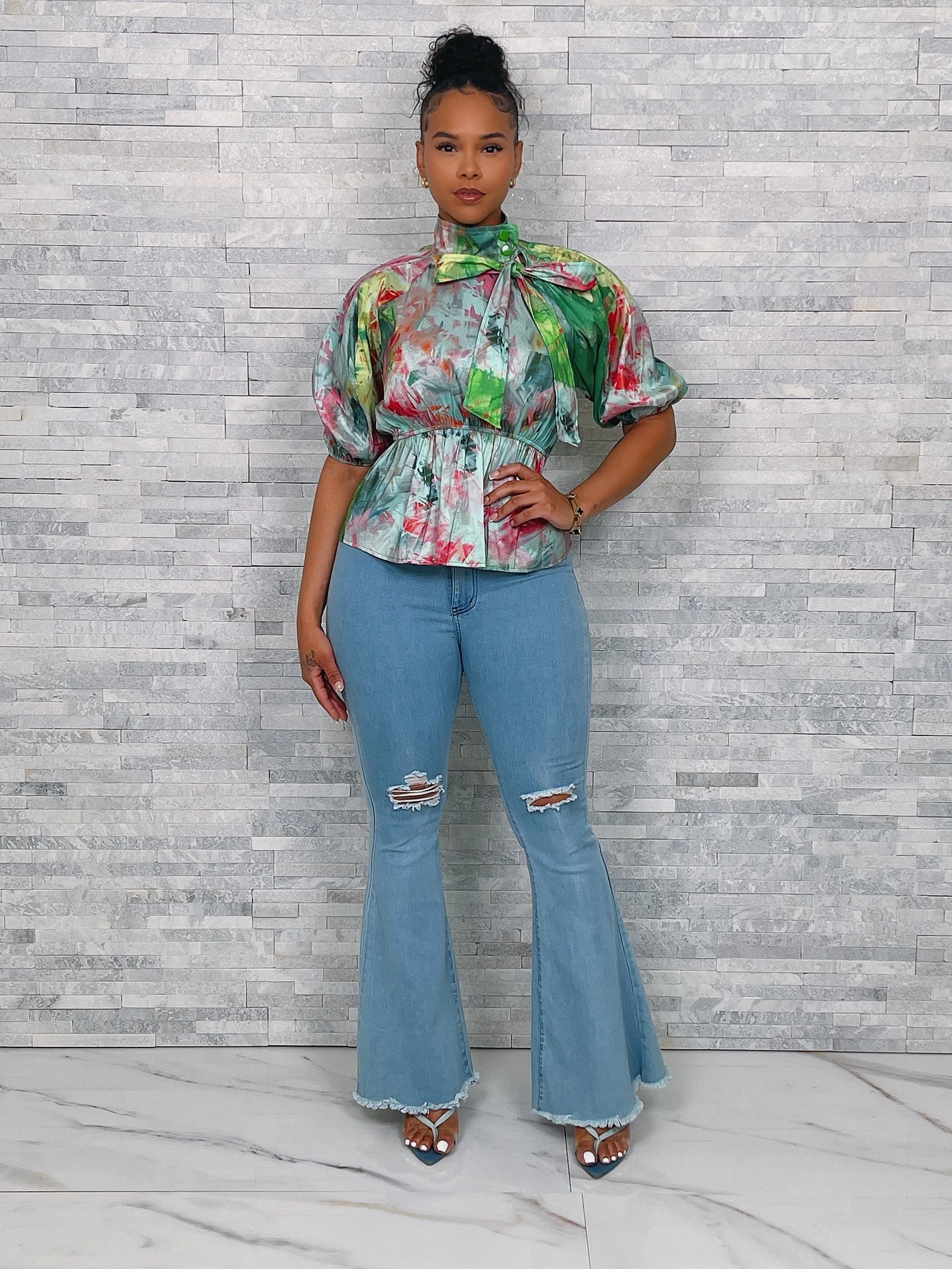HT720PP - PRINT TAFFETA PEPLUM TOP