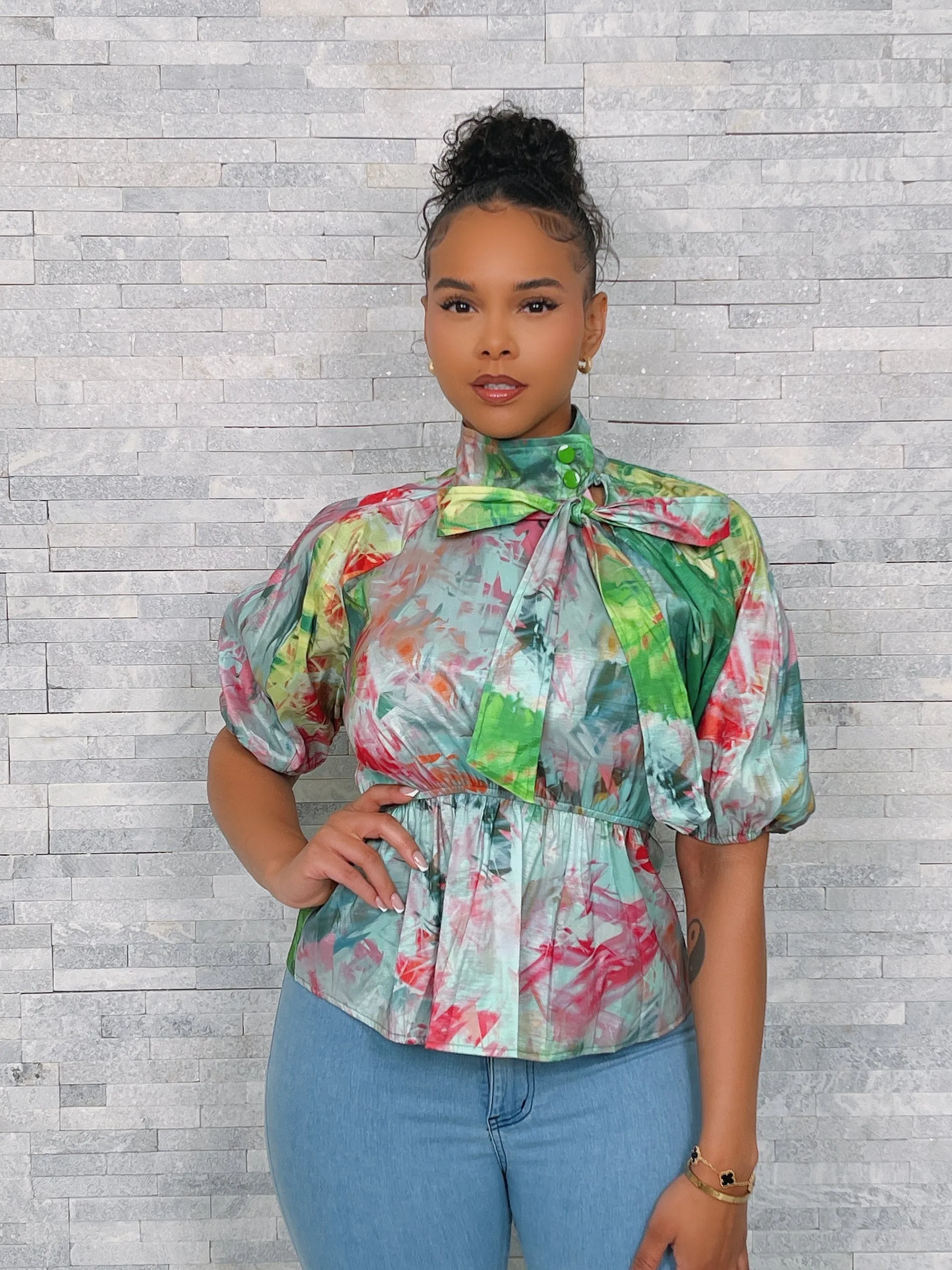 HT720PP - PRINT TAFFETA PEPLUM TOP