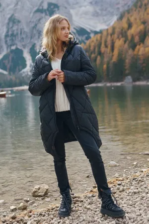 Iceberg Midnight Traveler winter jacket