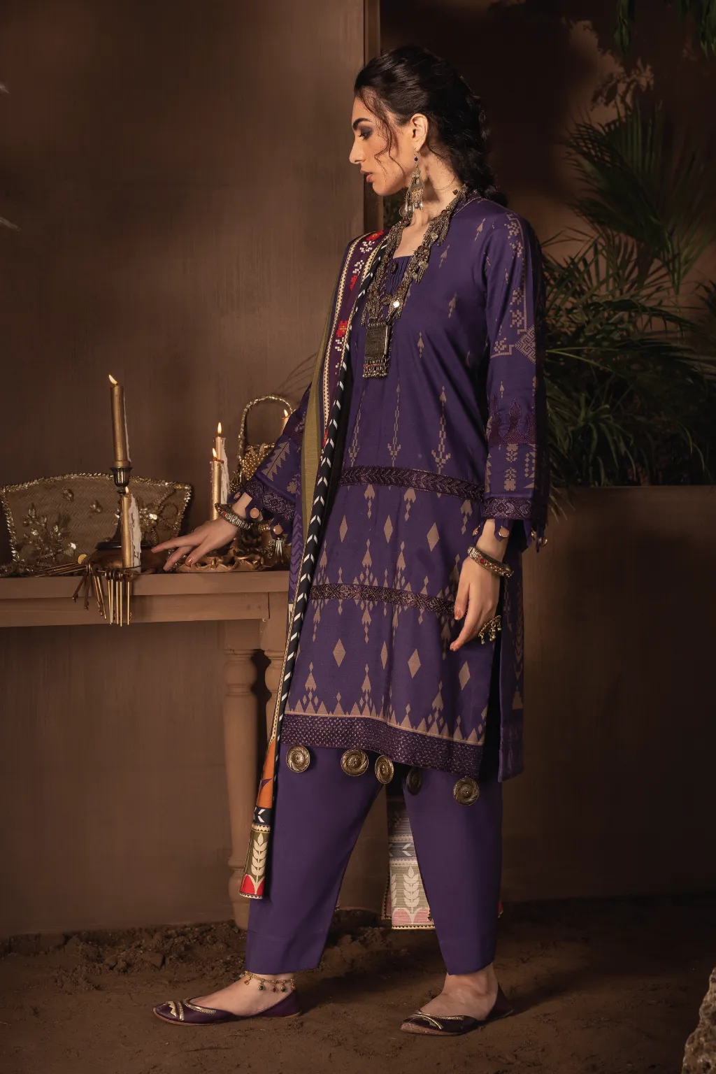 ILC-05 SHAJEA - 3PC | Iznik Zarafshan Linen Collection 2021 | Unstitched Embroidered Linen Organza Suits