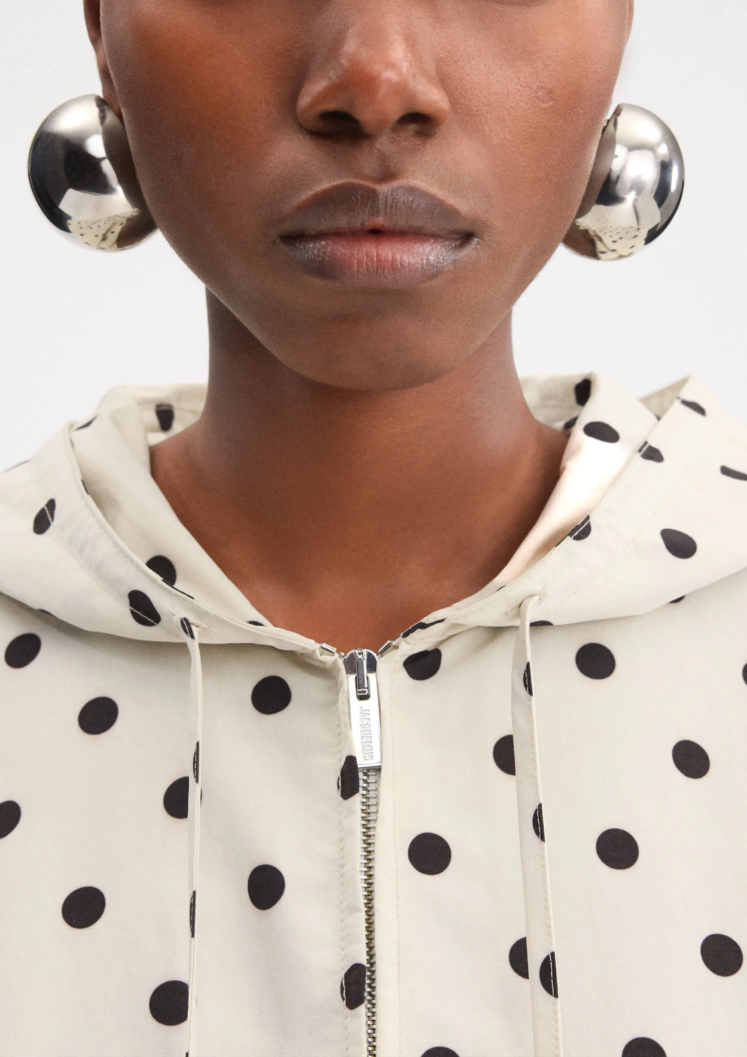 JACQUEMUS - LE BLOUSON BATEAU PRINT DOTS LOGO OFF-WHITE