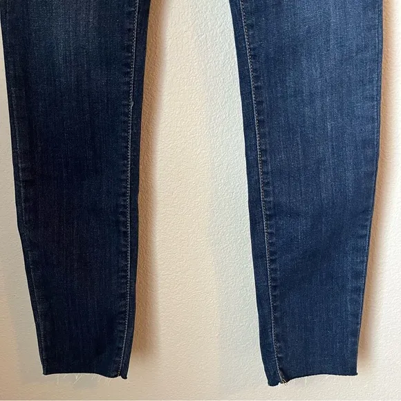 Judy Blue Dark Wash Hey Jude Mid Rise Frayed Hem  Skinny Jeans Size 0/24