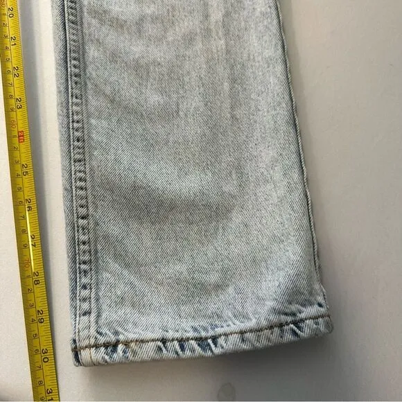 les coyotes de paris light wash straight leg women’s jeans 27 Made in Turkey