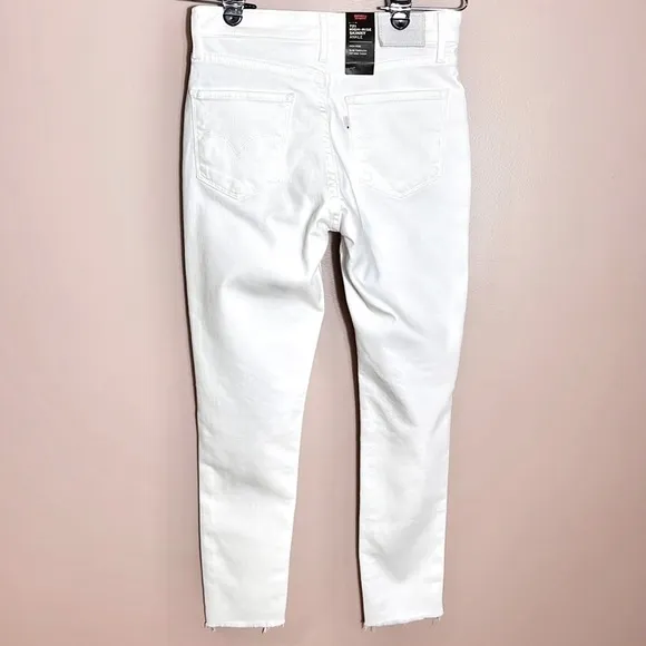 Levi’s 721 High-Rise Skinny Ankle Jeans